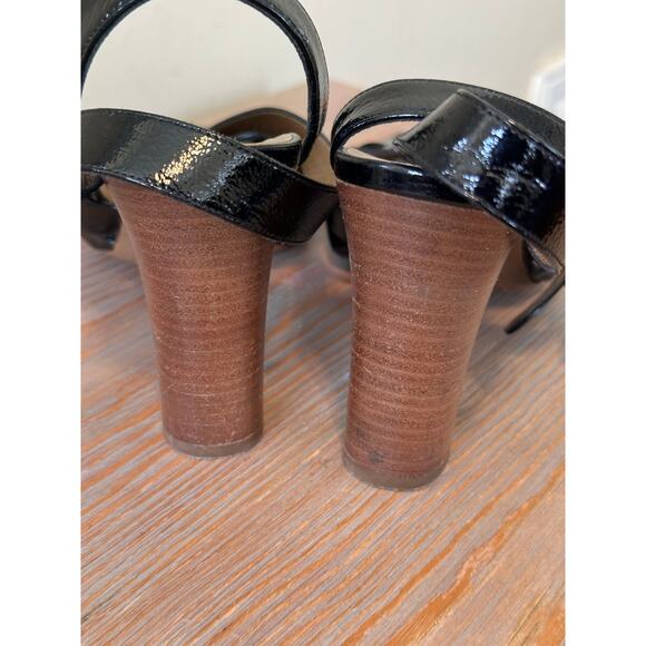 Ferragamo Shoes Women's Size 9 Black Patent Leather Block Heel Strappy Sandals - Picture 7 of 14